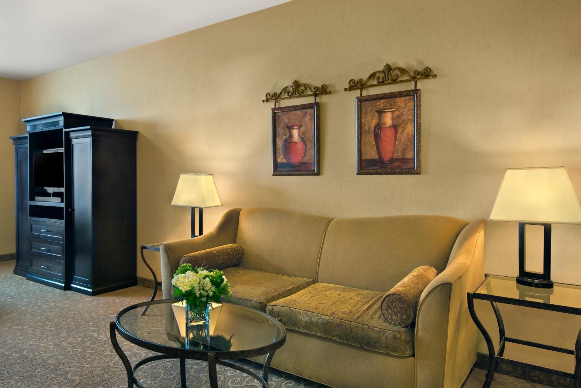 Oxford Suites Бойсе Екстериор снимка