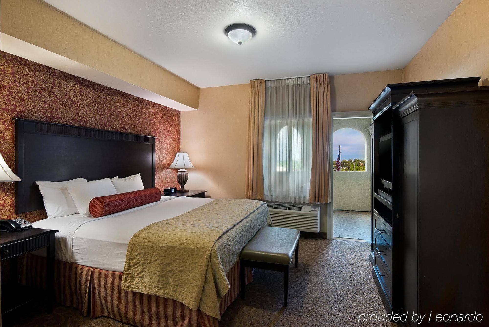 Oxford Suites Бойсе Екстериор снимка